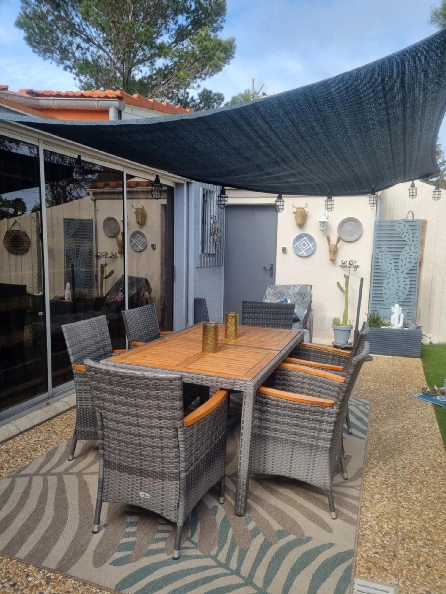 Torreilles Plage: Villa Atypique Bord De Mer Mediterranee Экстерьер фото